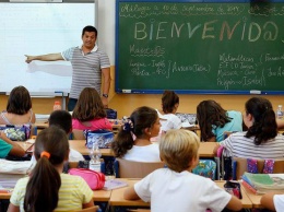 В Испании родители протестуют из-за домашних заданий в школах