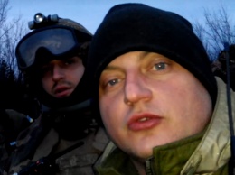 Боец, ругавший Порошенко из-за «босых солдат», задекларировал 18 миллионов гривен наличными