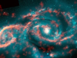 «Цунами» из звезд и газа создало яркое явление в галактике IC 2163