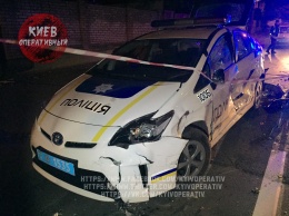 В Киеве сын нардепа Молотка в ДТП разбил авто патрульной полиции, - волонтер