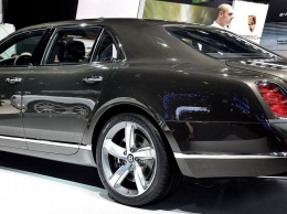 В РФ привезли обновленный седан Bentley Mulsanne за 21 млн рублей