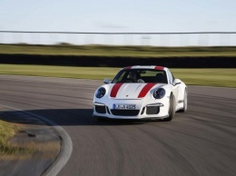 Porsche 911 R назвали лучшим автомобилем Великобритании