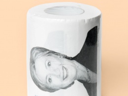 В США туалетная бумага с портретом Клинтон обогнала по продажам пипифаксы с Трампом