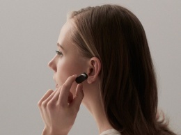 В России стартуют продажи «умной» беспроводной гарнитуры Sony Xperia Ear