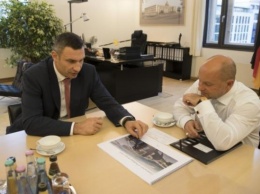 Кличко обсудил сотрудничество с Германией в проекте Подольско-Воскресенского моста