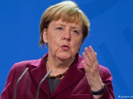 Меркель заявила об угрозе российских кибератак