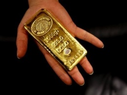 Китаец пытался вывезти из Приморья более 1 кг золота в ручке чемодана