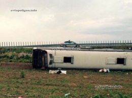 В Ростовской области (РФ) перевернулся автобус - пострадали 10 украинцев. ФОТО