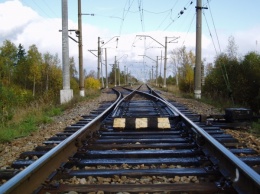В Рязанской области столкнулись пассажирский поезд и грузовик