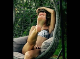 Светлана Лобода удивила странным снимком в бикини