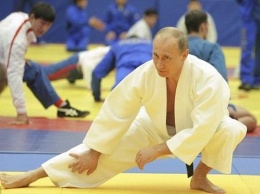Путин попробует заняться йогой