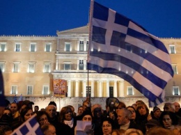 В Афинах прошла многотысячная демонстрация против соглашения с ЕС