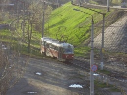 Тонул камыш, деревья гнулись: одесский трамвай №20 встал