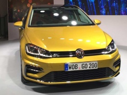 Volkswagen Golf 2017 - обновленный Гольф с диодными фарами и электронной приборкой