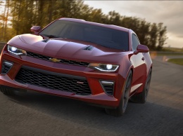 Chevrolet Camaro обогнал Ford Mustang по продажам на рынке США