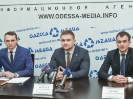 Села под Одессой останутся еще на год без дороги из-за незаконного тендера