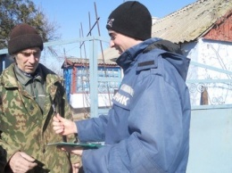 Во время рейда николаевские спасатели напомнили жителям Баштанки правила пожарной безопасности (ФОТО)