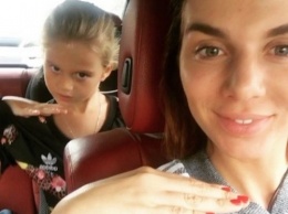 Анна Седокова с дочерью вместе спели хит Джастина Бибера