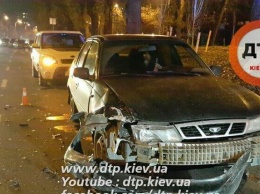 В Киеве водитель сбил патрульного, убегая от полицейских