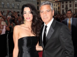 Супруга Джорджа Клуни запретила ему общаться с собутыльниками