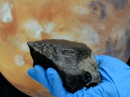 Метеориты помогли ученым определить, как долго длится засуха на Марсе