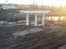 Под Славянском восстанавливают мост через Казенный Торец