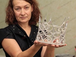 Корона для будущей «Мисс Бердянск - 2016» практически готова (фото)