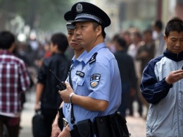 В Китае мужчина убил женщину и ранил 12 посетителей рынка