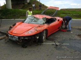 Ferrari 360 Modena разбили в Мексике