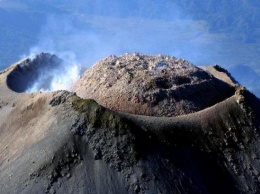 Свыше 300 тыс. человек эвакуировано в Мексике из-за извержения вулкана (ВИДЕО)