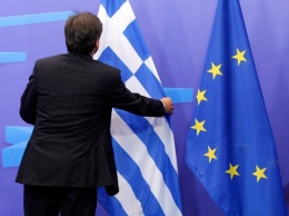 Еврогруппа предположила исключение Греции из еврозоны на 5 лет