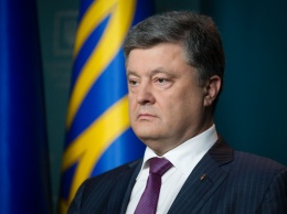 Порошенко поздравил работников радио, ТВ и связи с профессиональным праздником