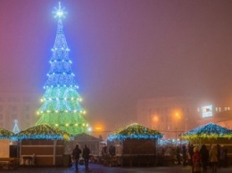 В Харькове на площади Свободы елку поставят ко дню Святого Николая