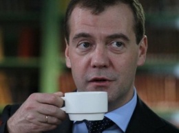 Медведев обвинил кофе в неполикорректности - американо может стать «русиано»