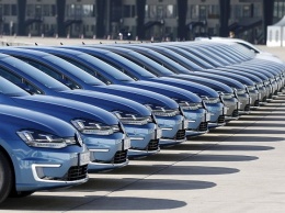 Volkswagen увольняет 23 000 сотрудников