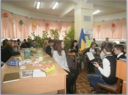 В Запорожье поэтапно отмечают День украинского языка