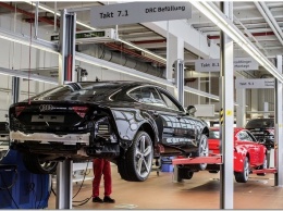Компания Audi планирует отказаться от привычной конвейерной сборки автомобилей