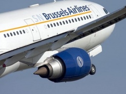 В международном аэропорту Брюсселя из самолета высадили 41 пассажира