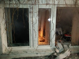 Протестующие подожгли офис Медведчука: видео