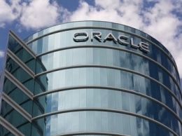 Oracle собирается купить акции провайдера интернет-услуг Dyn