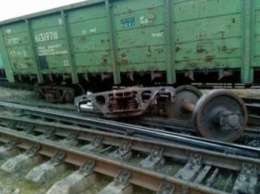 В Одесской области сошел с рельсов грузовой поезд (ФОТО)