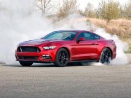 После обновление Ford Mustang потеряет "атмосферник"