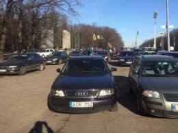 В центре Харькова прошел автопробег