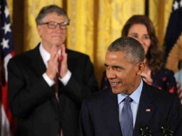 Обама в последний раз вручил Президентскую медаль Свободы