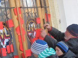 Запорожцы показали Богуслаеву "красную карточку" (Фото)