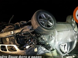 Жуткая авария под Киевом: водитель на огромной скорости врезался в отбойник