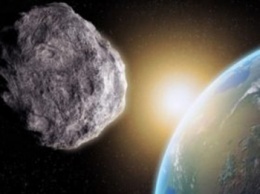 К Земле движется гигантский астероид