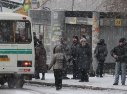 В Новосибирске кондукторы дважды высадили школьника из автобуса в 30-градусный мороз