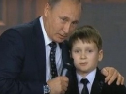 Путин на церемонии "пошутил": граница России нигде не заканчивается