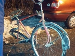 Смертельное ДТП на Прикарпатье: машина на скорости сбила велосипедиста